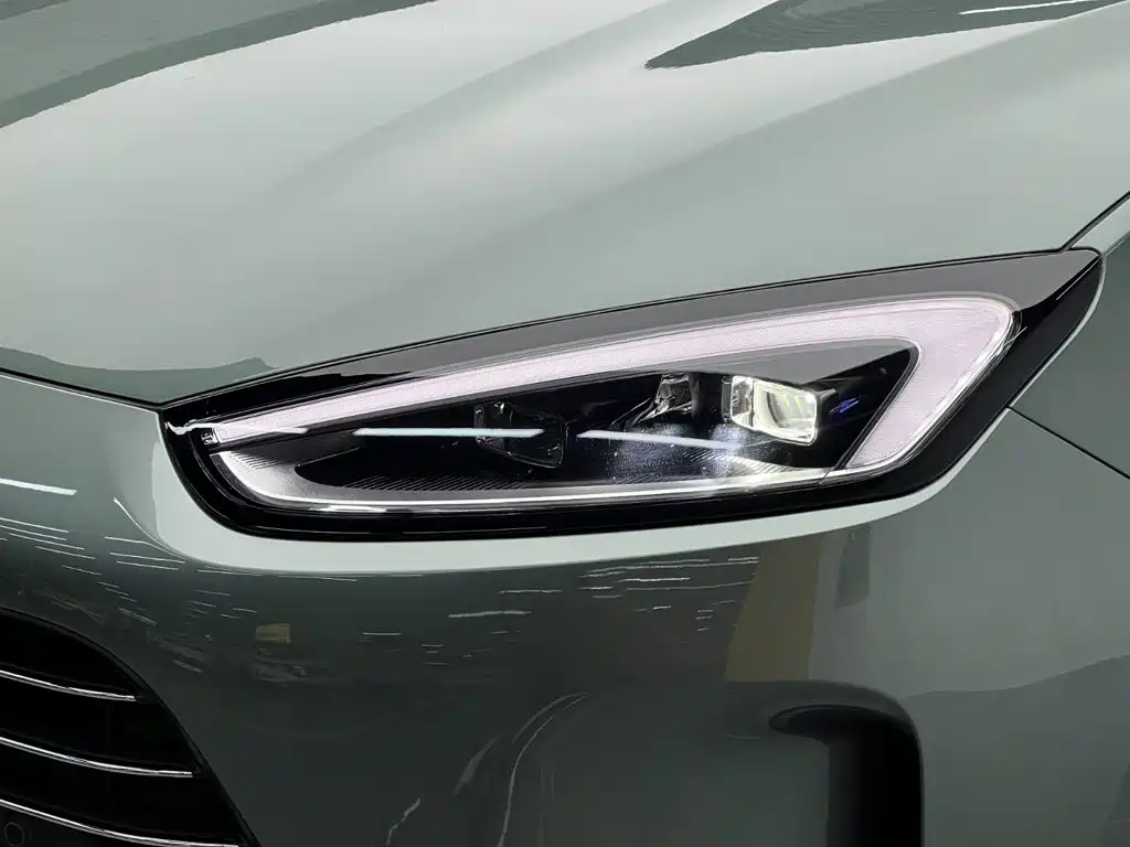AITO AITO M5 — миниатюра 10
