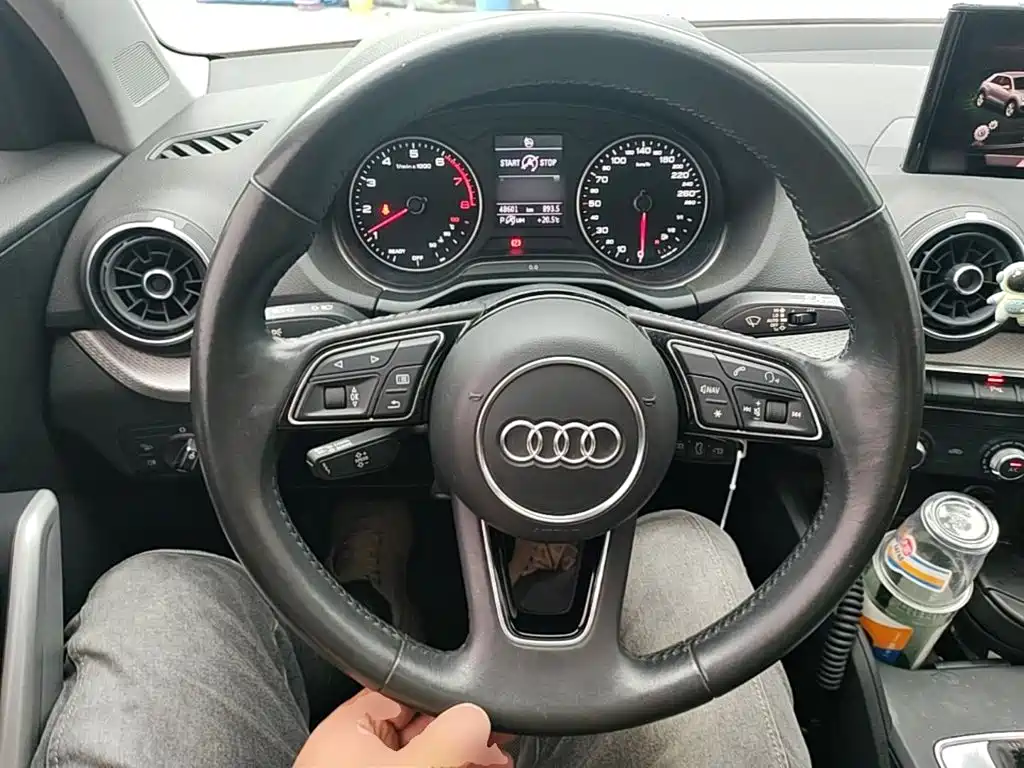 Audi Q2L — миниатюра 11