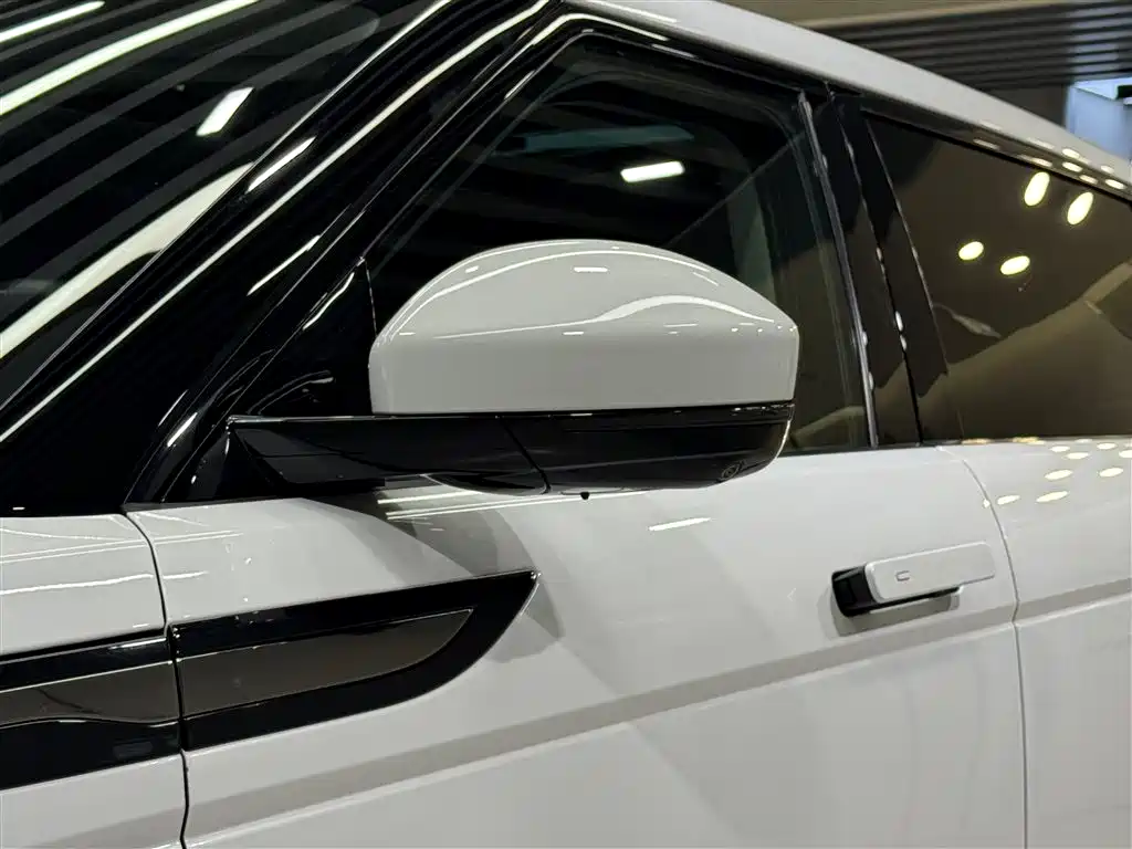 LAND ROVER RANGE ROVER AURORA