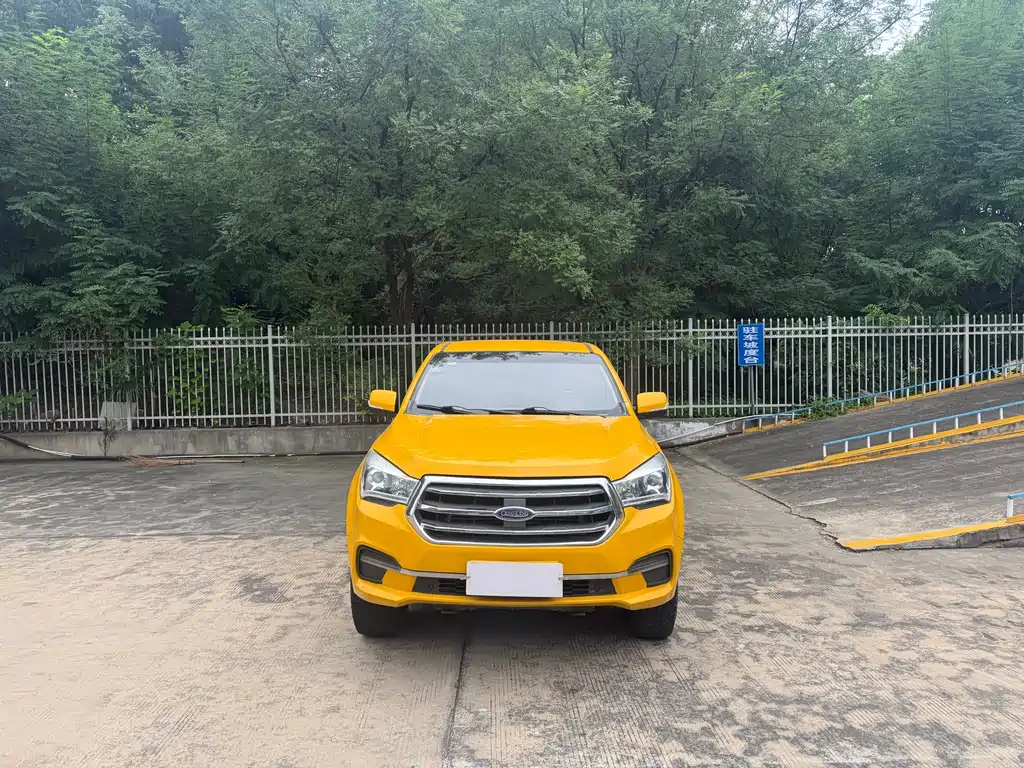 Isuzu TAGA Daga — миниатюра 2