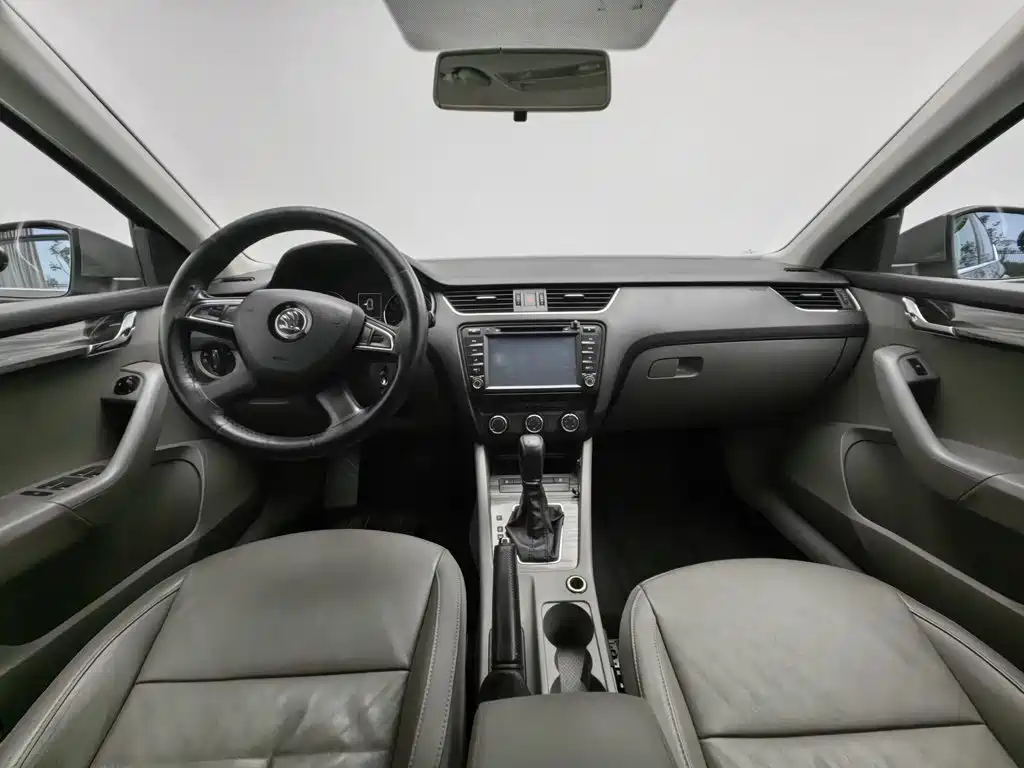 Skoda Octavia — миниатюра 5