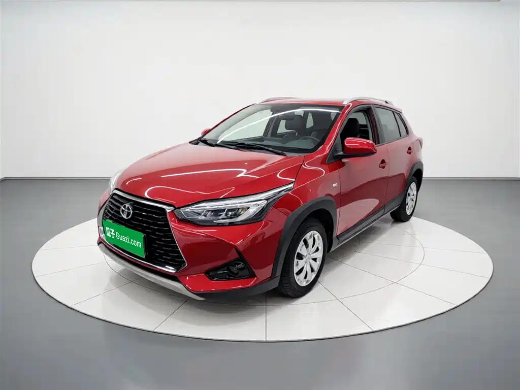 Toyota Yaris L 2021