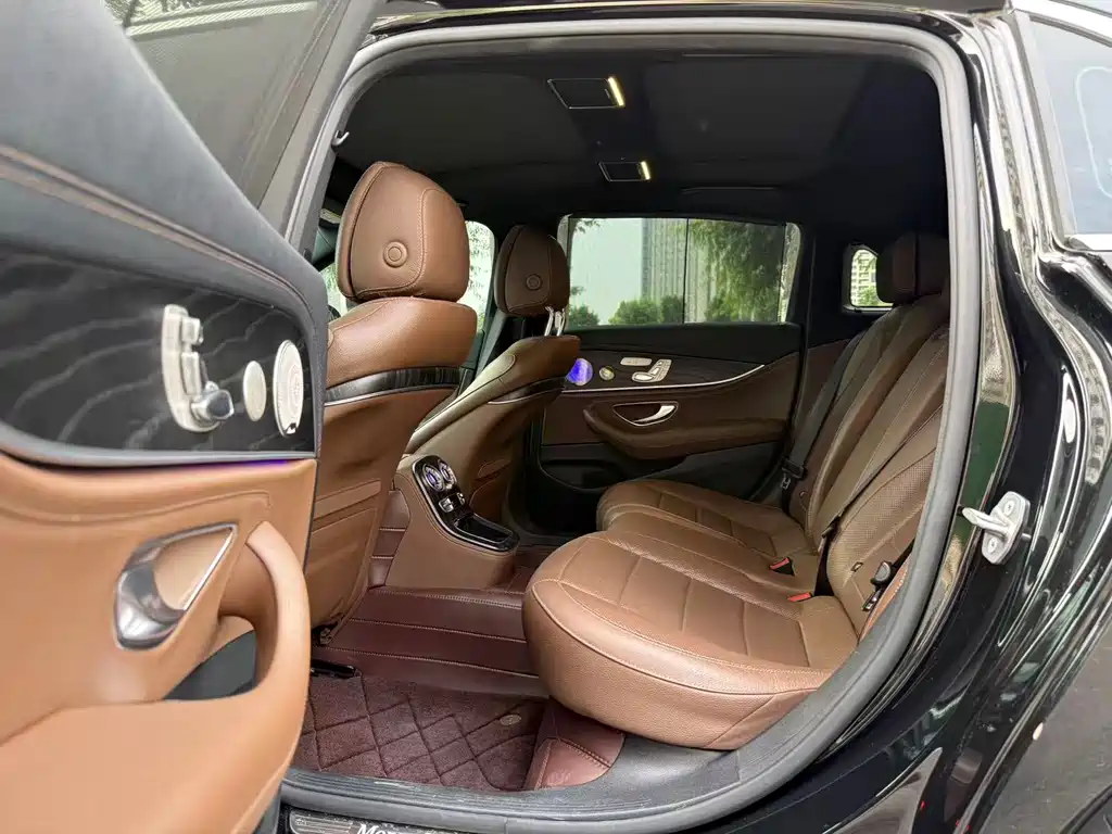 Mercedes-Benz E-Class E 2021 E 300 L Luxury