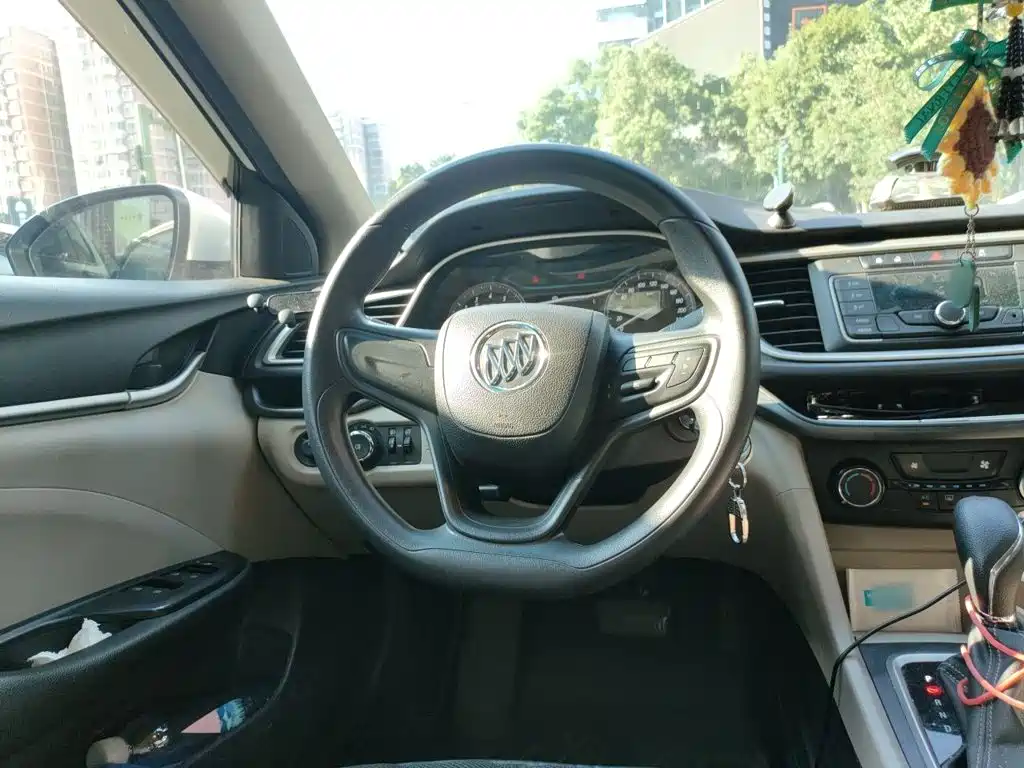 Buick Excelle — миниатюра 11