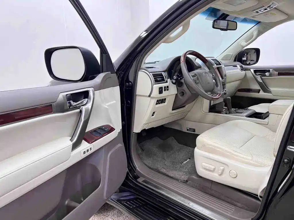 Lexus GX — миниатюра 7