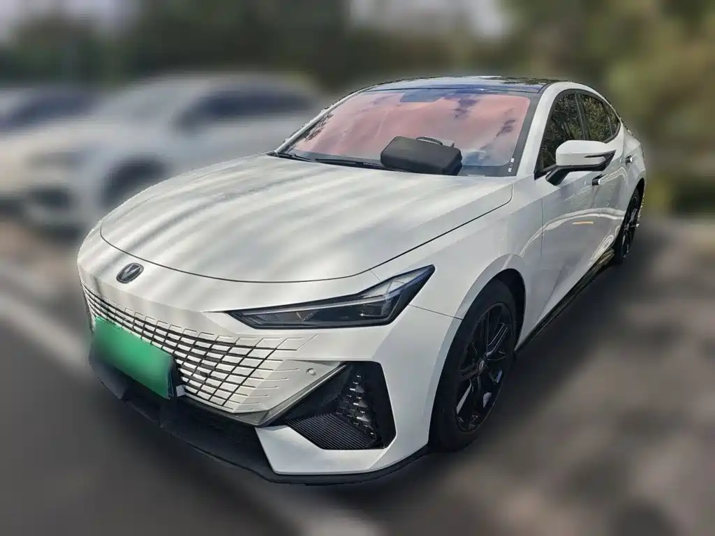 Changan UNI-V