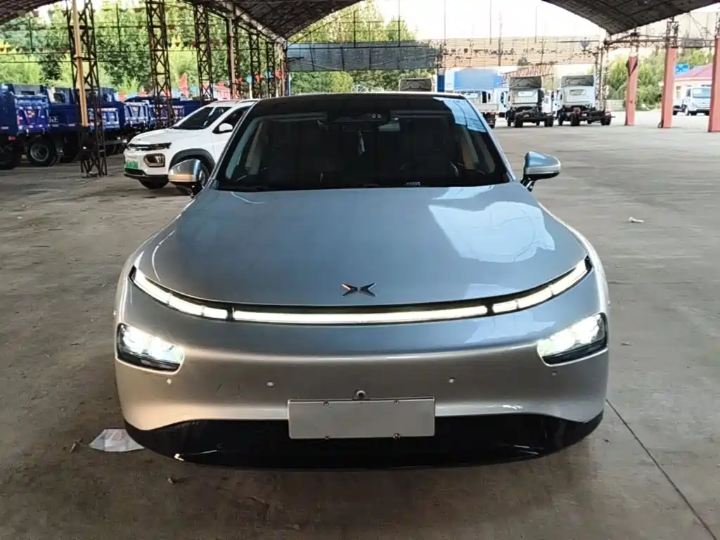 XPeng P7 — миниатюра 3
