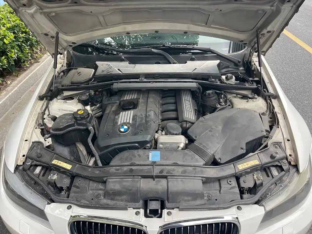 BMW 3 Series — миниатюра 14