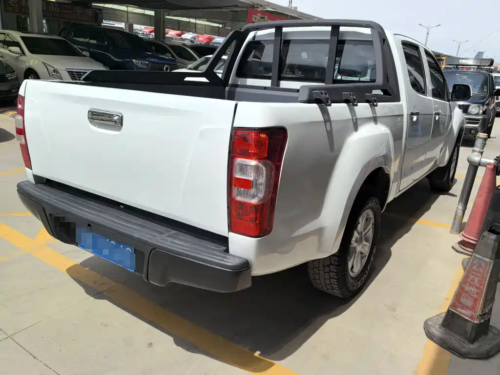 Isuzu Lingtuo — миниатюра 6