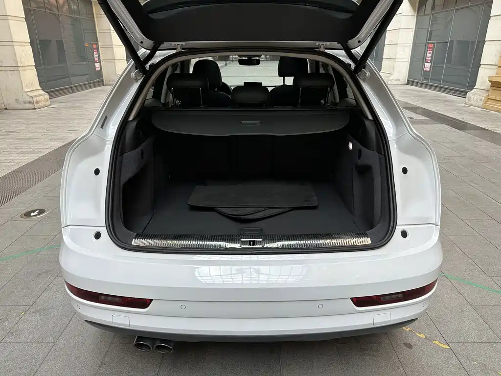 Audi Q3 — миниатюра 11