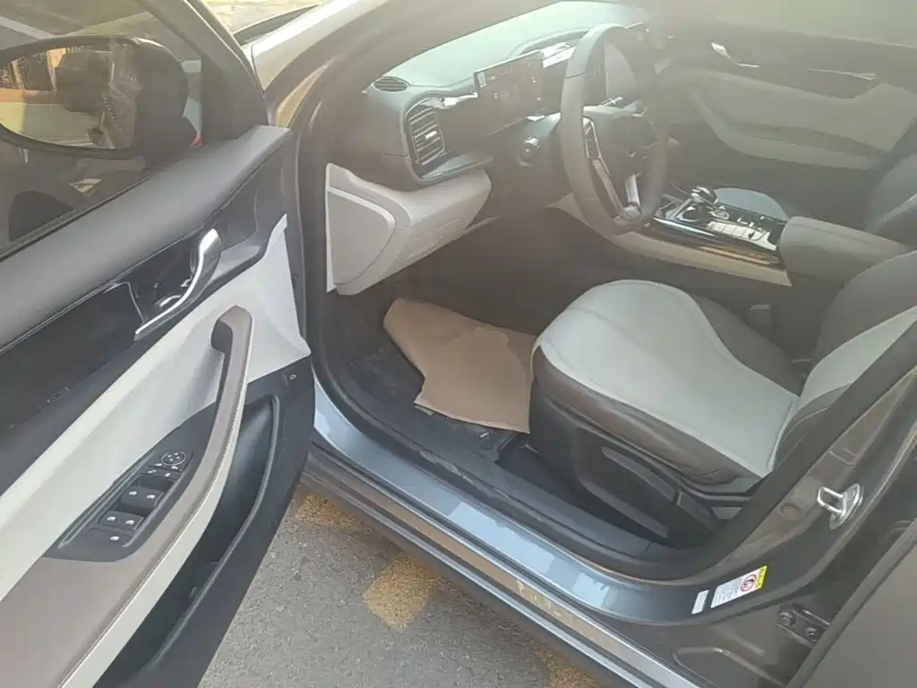 BYD Qin PLUS — миниатюра 16