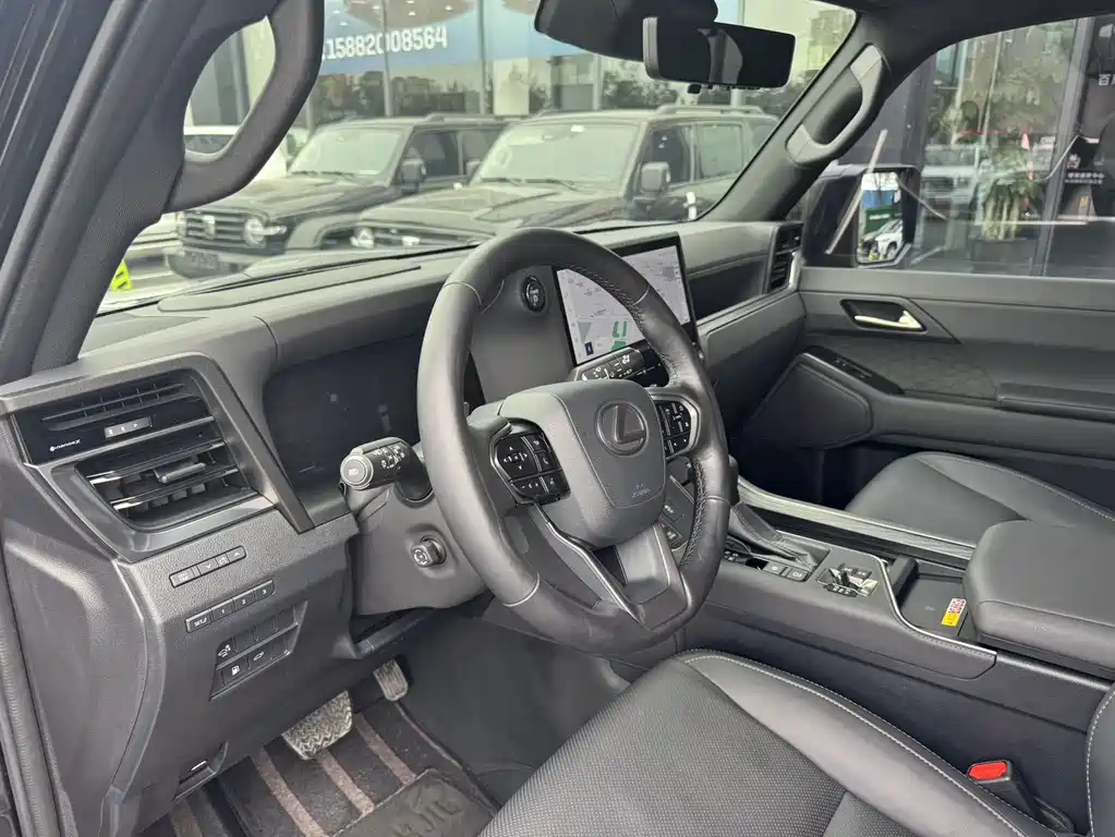 Lexus GX 2024 OVERTRAIL