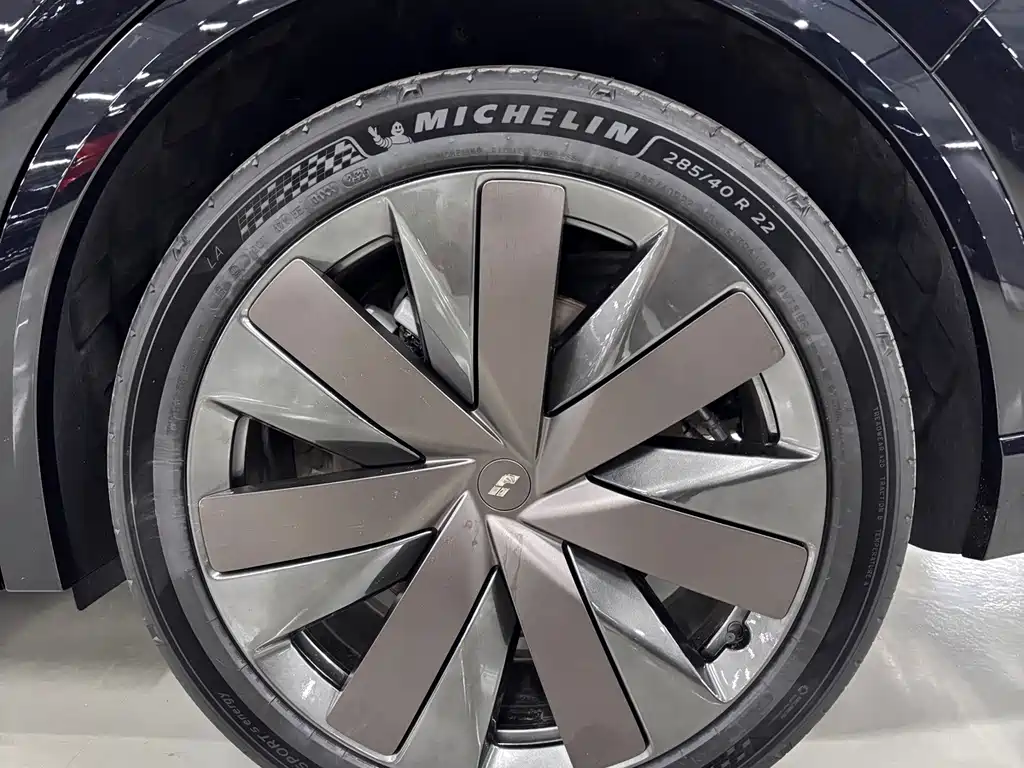 Li Auto Li L9 — миниатюра 8