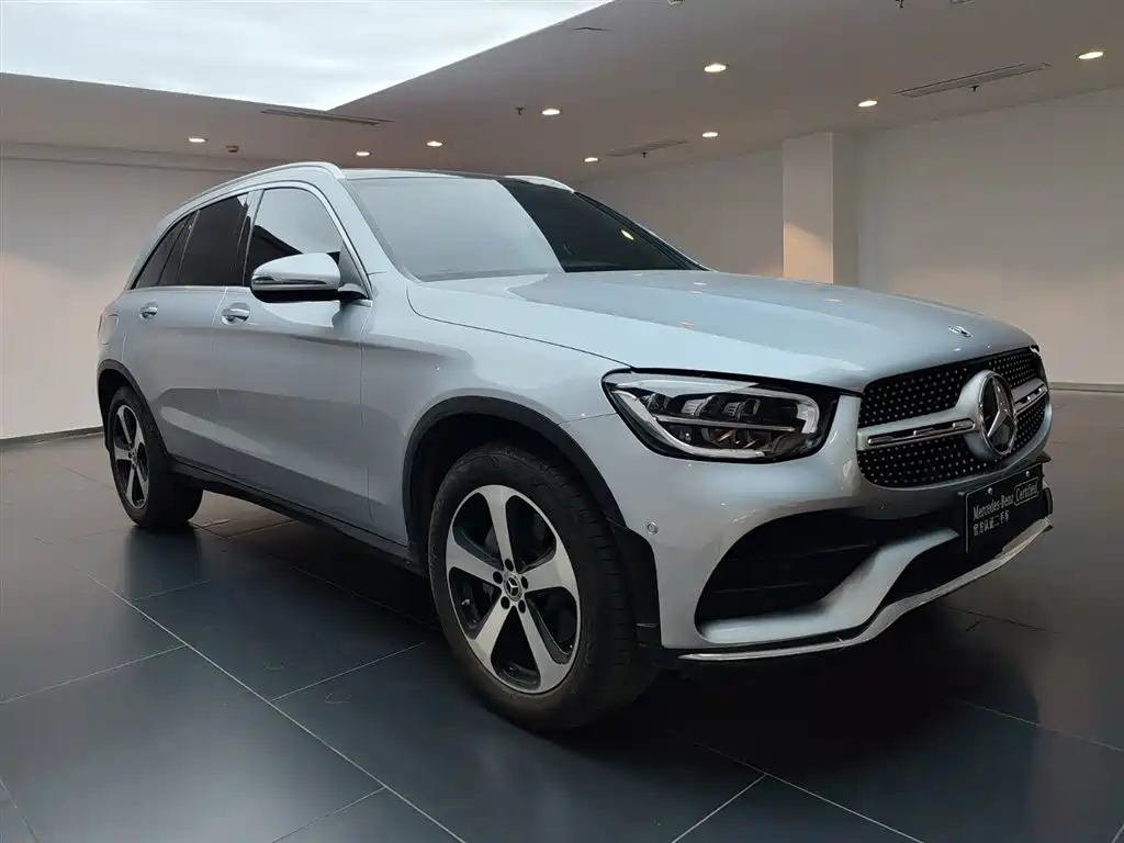 Mercedes-Benz GLC 2022 Silver/gray из Китая, фото 4