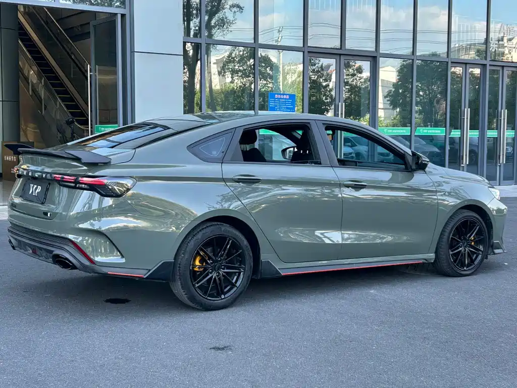 Geely Binrui — миниатюра 12