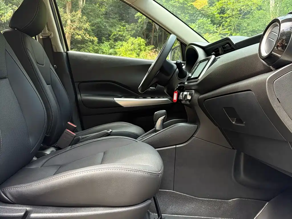 Nissan Kicks 1.5L XL CVT Cool Enjoy Edition, фото 11