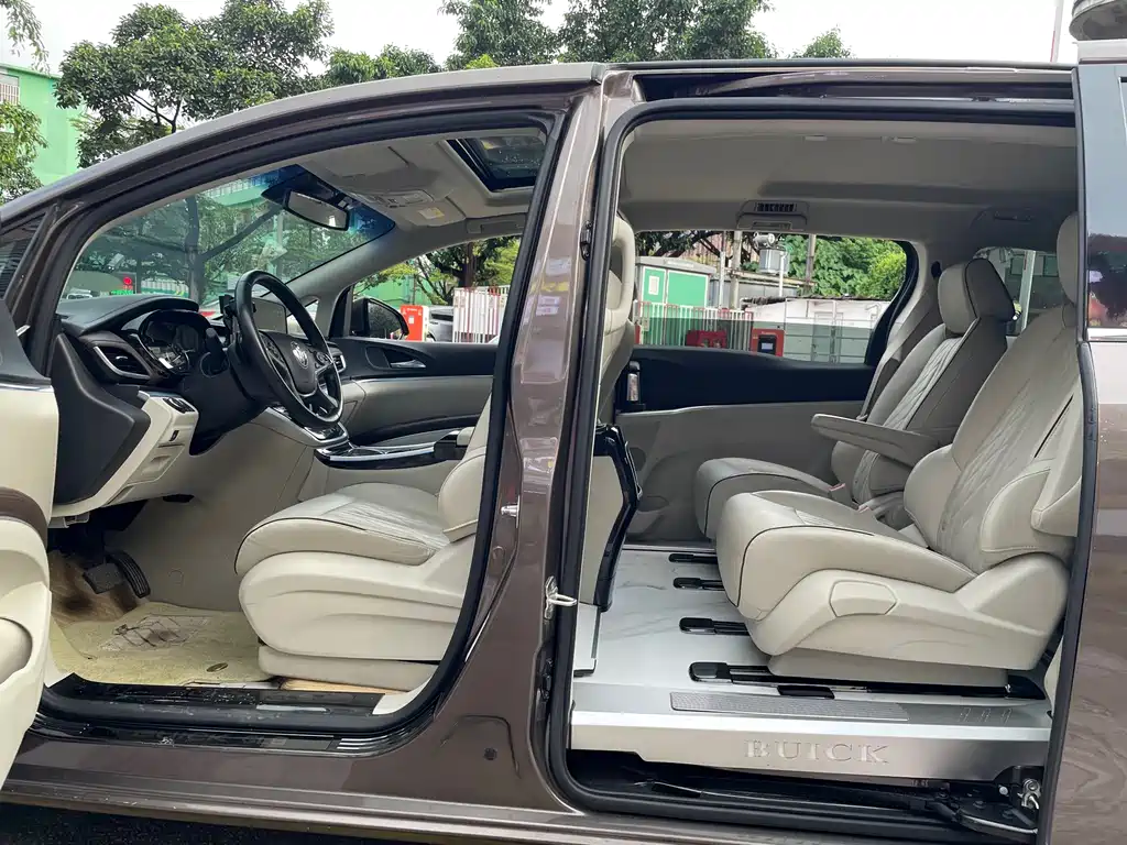 Buick GL8 2022 652T Luxury