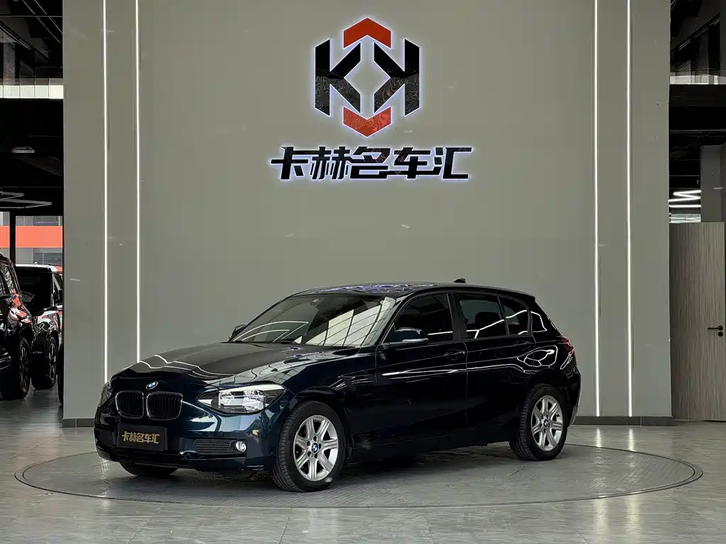 BMW 1 Series (Import) 2012
