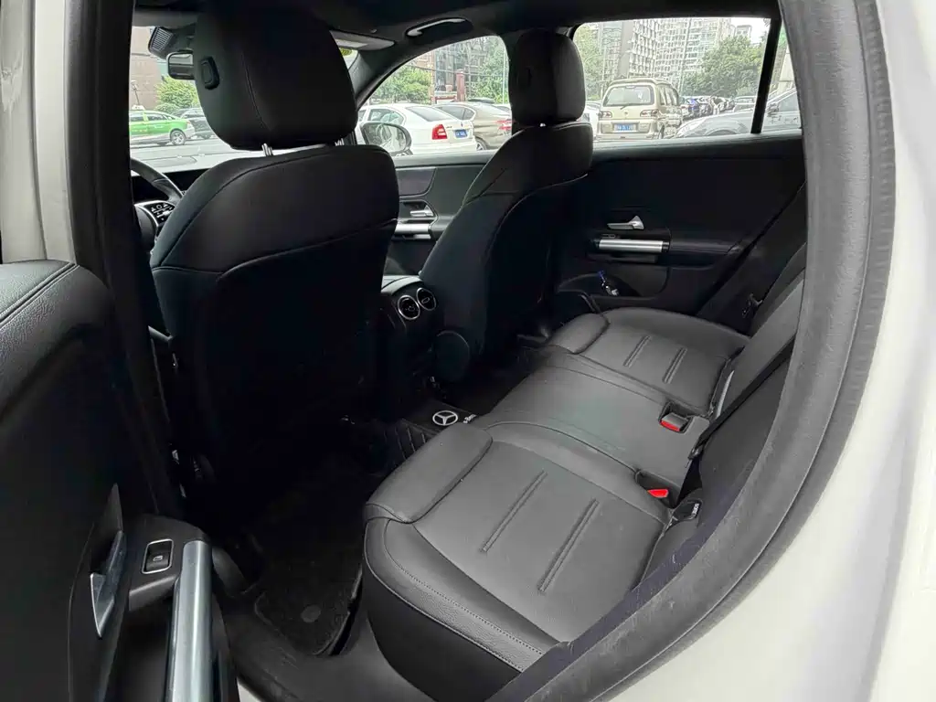 Mercedes-Benz GLA 2022 GLA 220