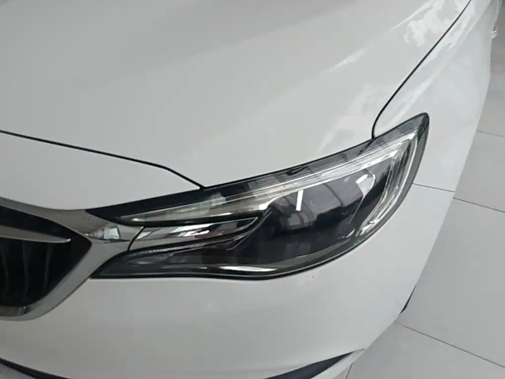 Buick Excelle — миниатюра 24