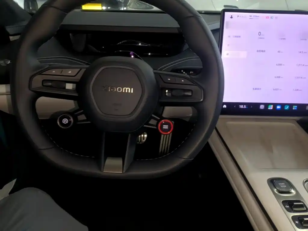 Xiaomi SU7 — миниатюра 10