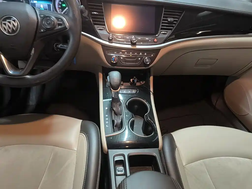 Buick Verano — миниатюра 14