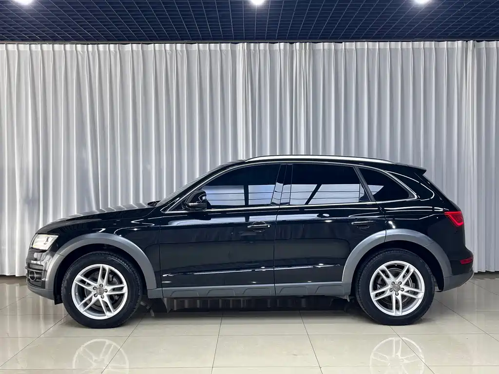 Audi Q5 — миниатюра 4