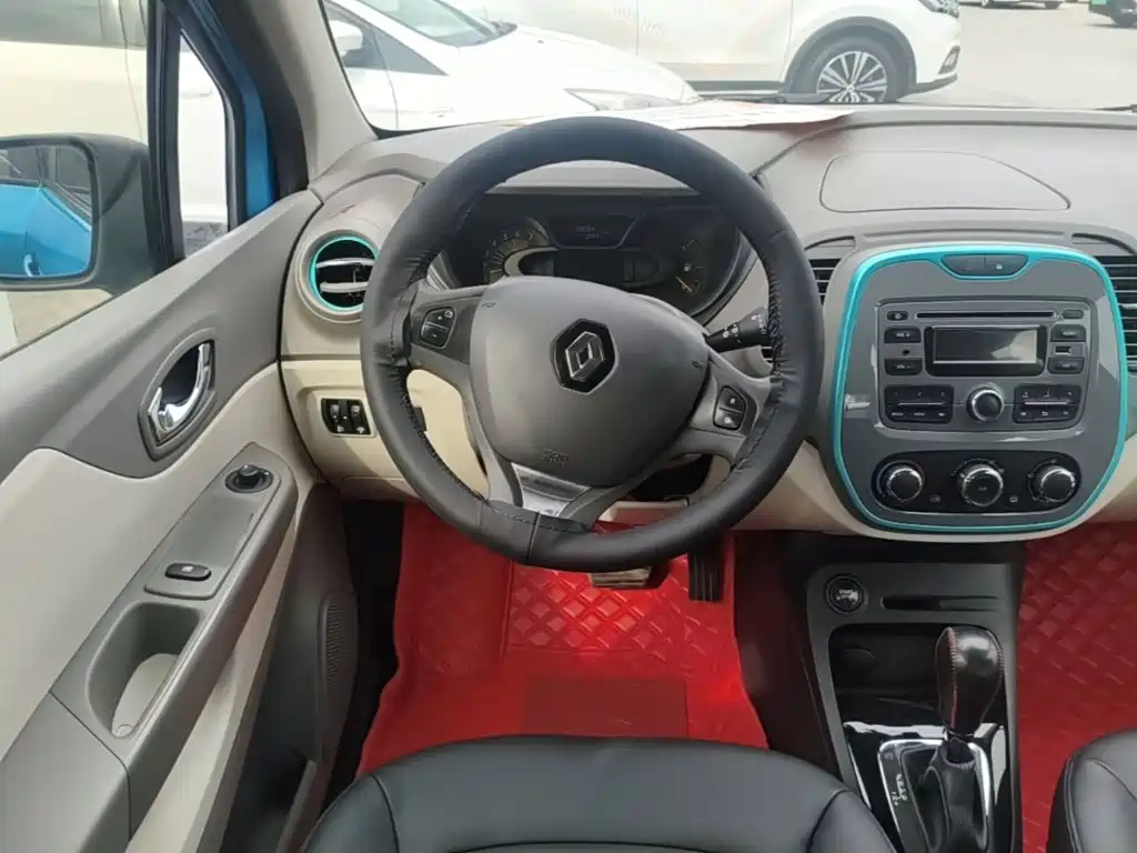Renault Captur — миниатюра 11