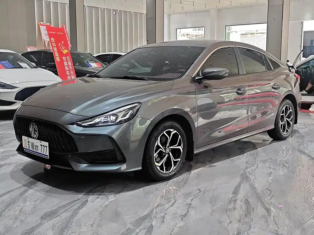 MG 5 2021 180DVVT CVT Luxury