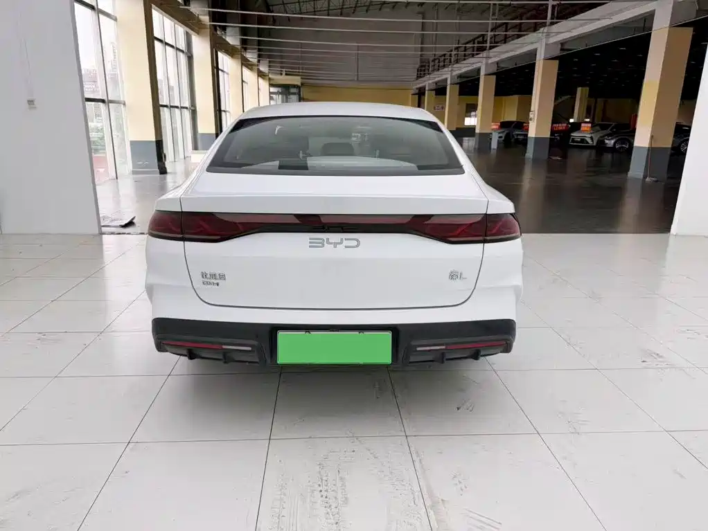BYD Qin L — миниатюра 8