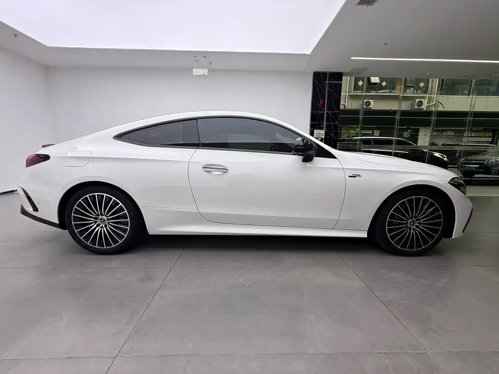 Mercedes-Benz CLE — миниатюра 11