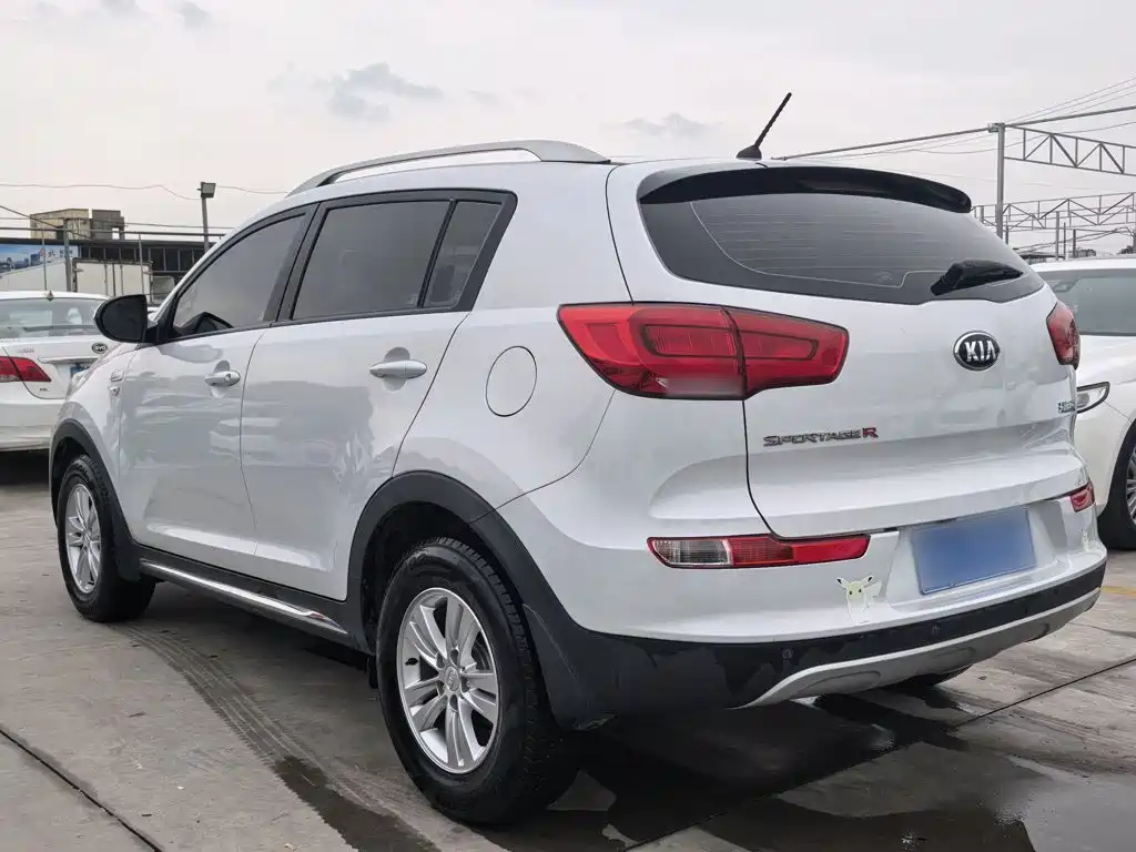 Kia Sportage — миниатюра 5