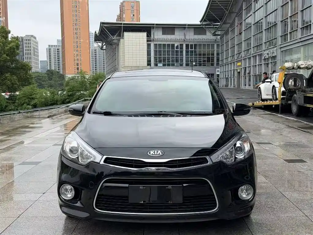 Kia K3S 2014 1.6L Auto GLS