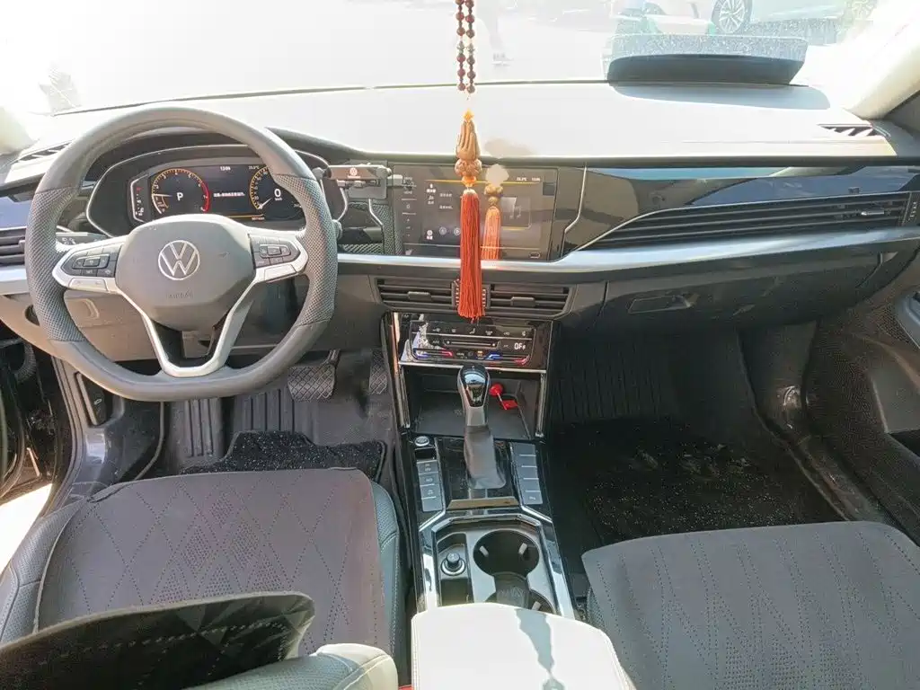 Volkswagen Passat — миниатюра 13