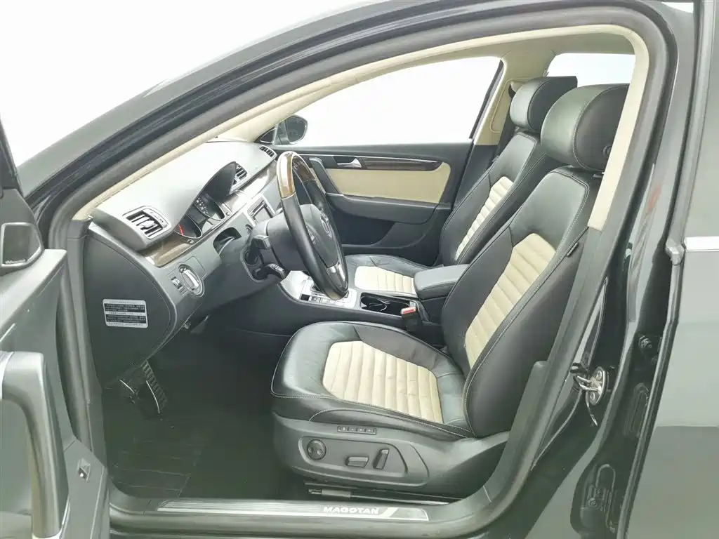 Volkswagen Magotan 2015 2.0TSI Flagship