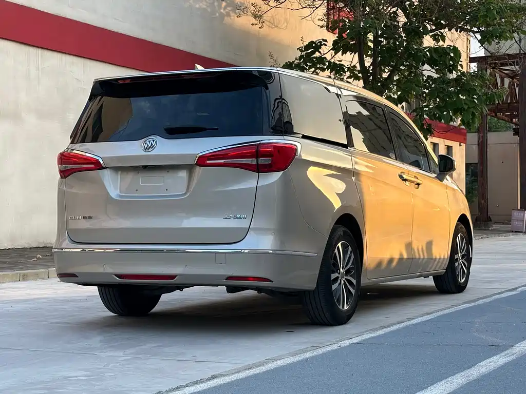 Buick GL8 2017 ES 28T Luxury V