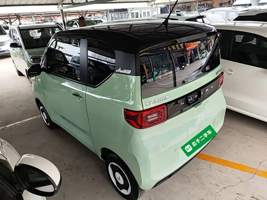 Wuling MINIEV — миниатюра 5