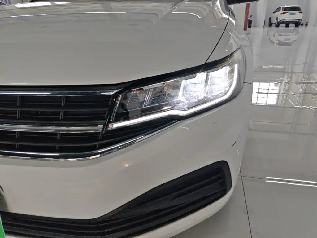 Volkswagen Bora — миниатюра 24