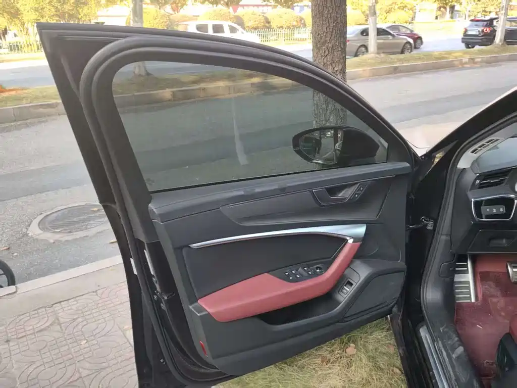 Audi A6L — миниатюра 7