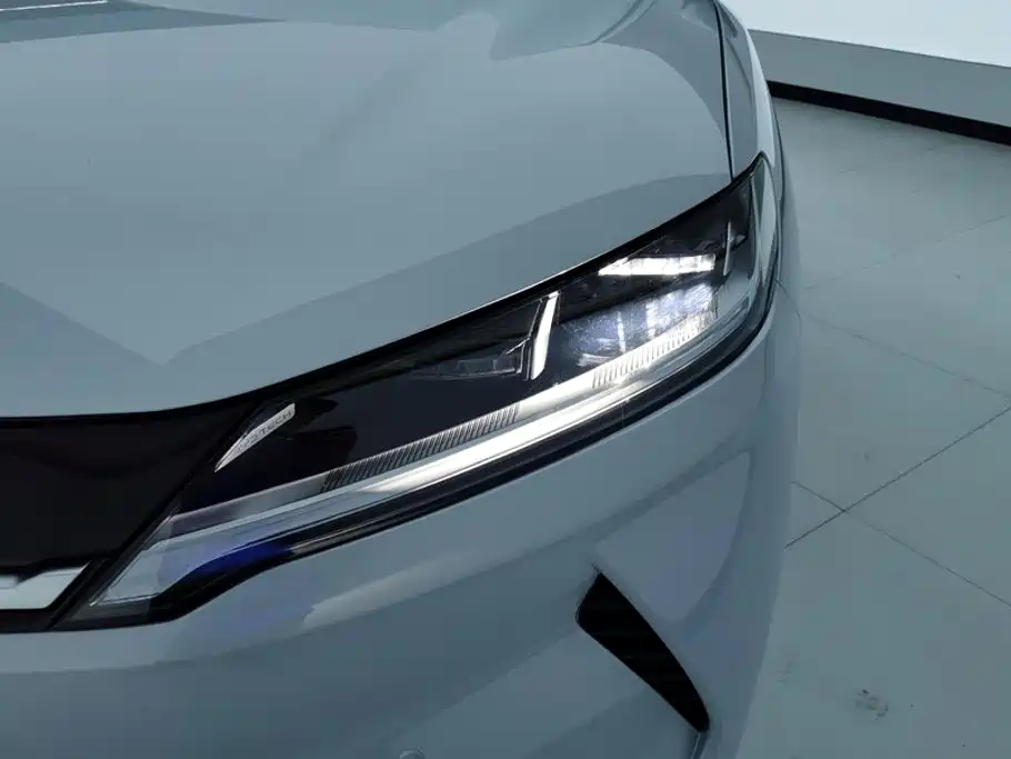 BYD Yuan UP — миниатюра 5