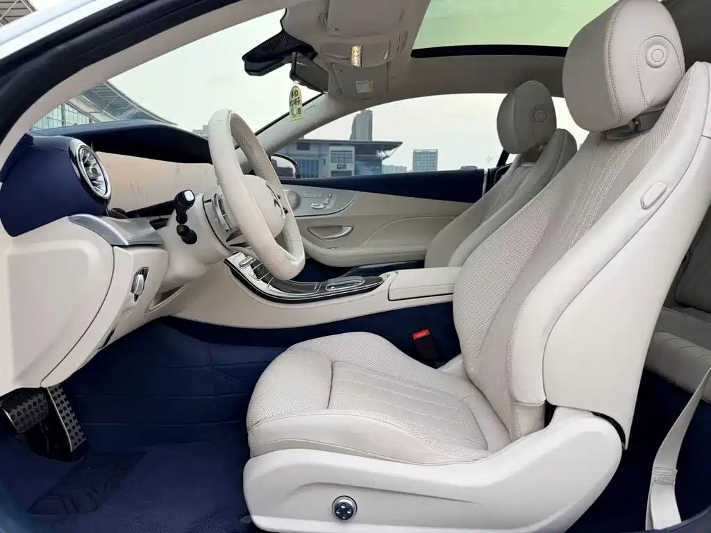 Mercedes-Benz E-Class (Import) — миниатюра 10