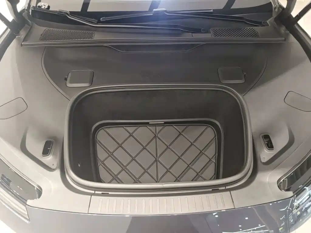 NIO ET9 — миниатюра 20