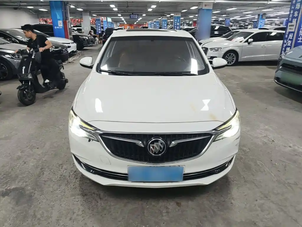 Buick Excelle — миниатюра 3