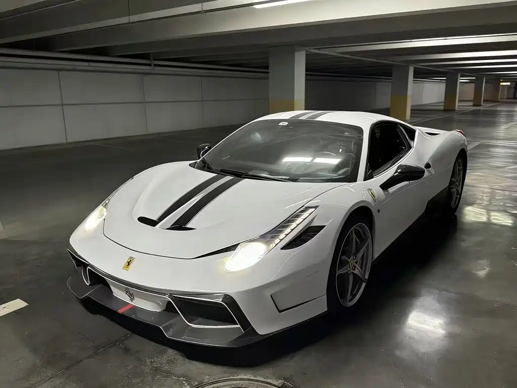 Ferrari 458 2014