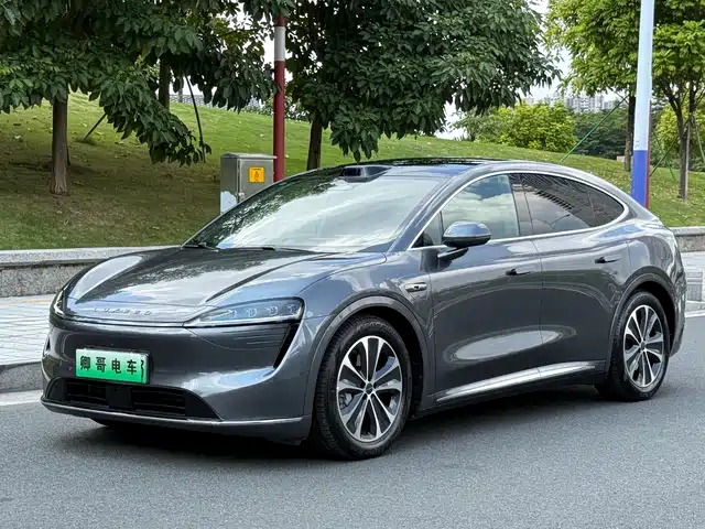 HONGMENG ZHIXING WISDOM WORLD R7 2025