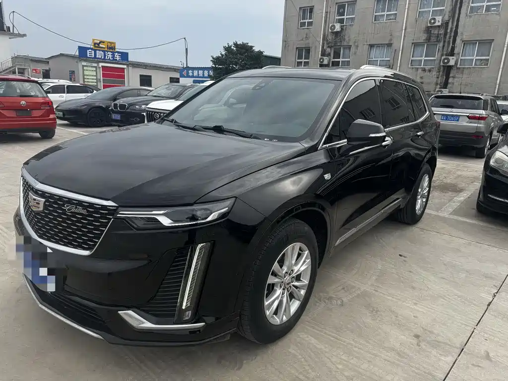 Купить Cadillac XT6