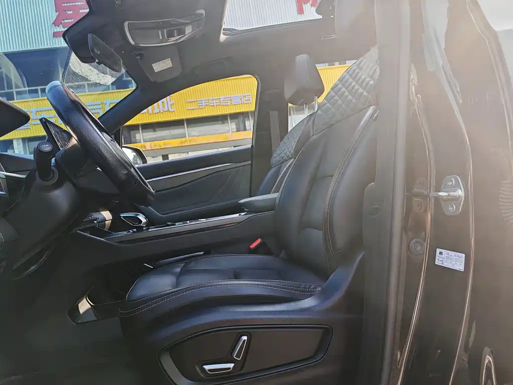 Geely Haoyue L — миниатюра 5