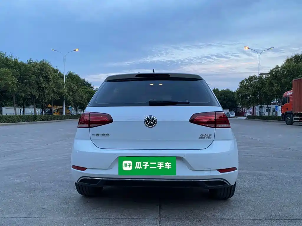 Volkswagen Golf — миниатюра 6