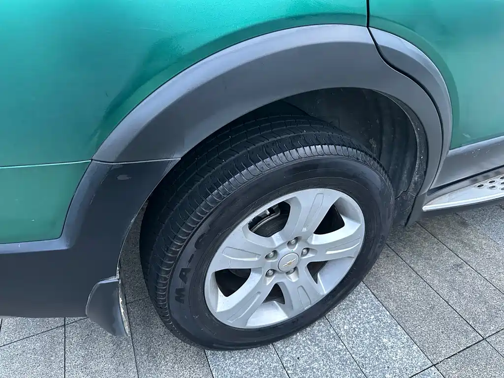 Chevrolet Captiva — миниатюра 11