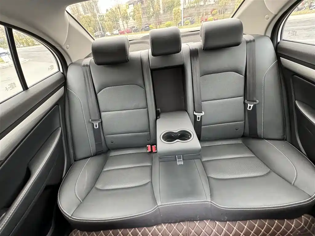 Geely Emgrand — миниатюра 24